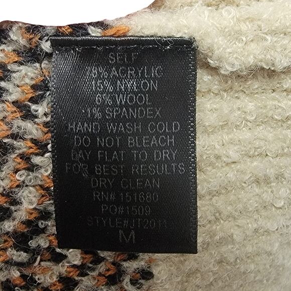 MOD on Trend Womens Cheetah Print Distressed V Neck Sweater Medium - Picture 4 of 6